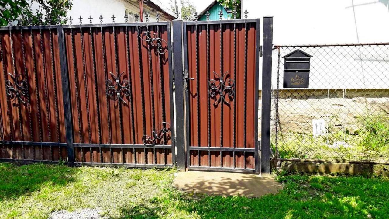 Villa Svalyavа Свалява Екстериор снимка